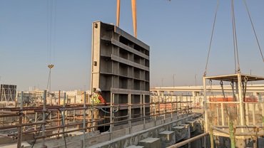 Dubai Tunnel  Top Banner